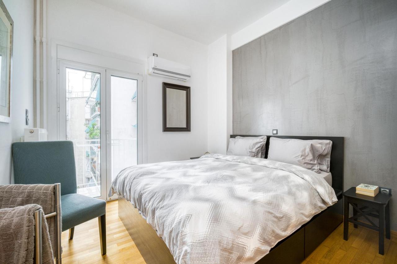 Delightful Stylish Two Bedroom Condo In Hip Area Of Central أثينا المظهر الخارجي الصورة