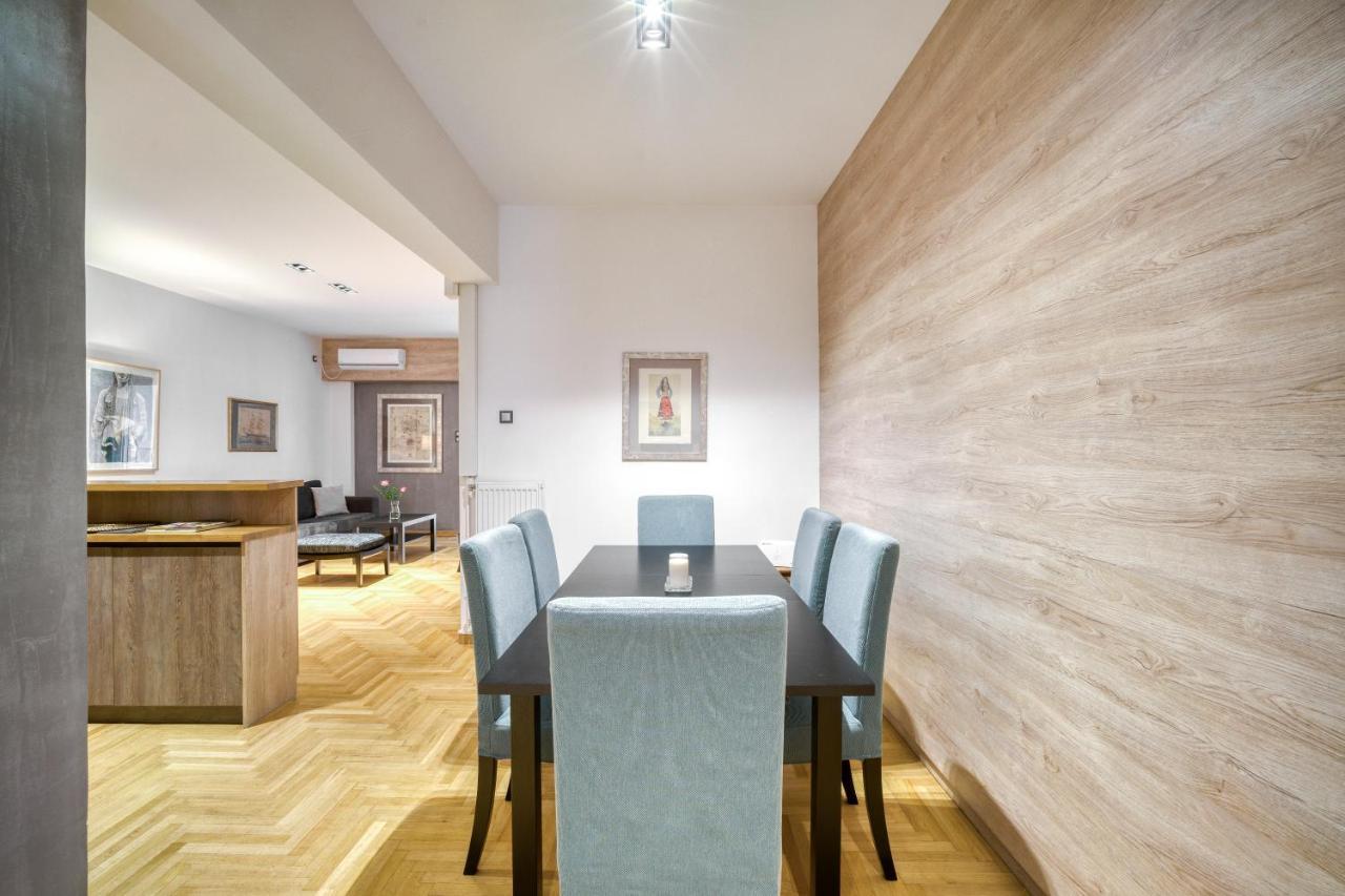 Delightful Stylish Two Bedroom Condo In Hip Area Of Central أثينا المظهر الخارجي الصورة