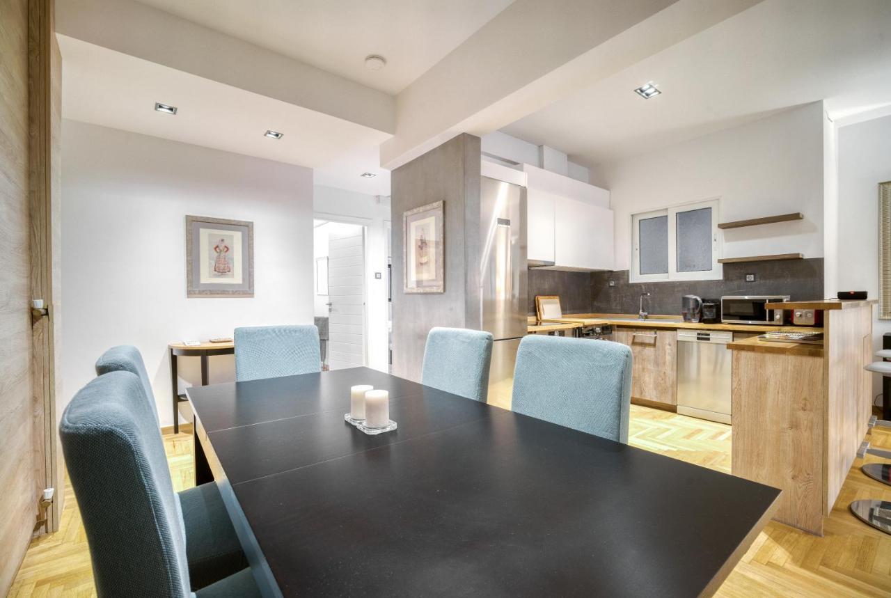 Delightful Stylish Two Bedroom Condo In Hip Area Of Central أثينا المظهر الخارجي الصورة